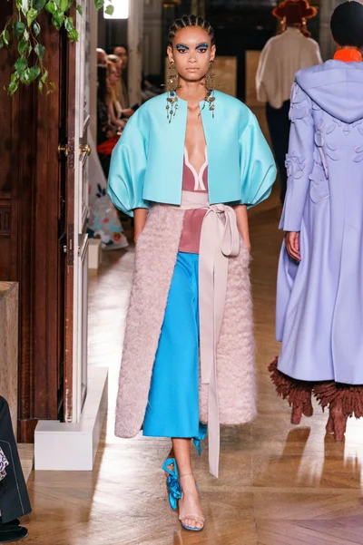 Look 29